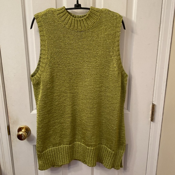 Sweater Set - Picture 3 of 4